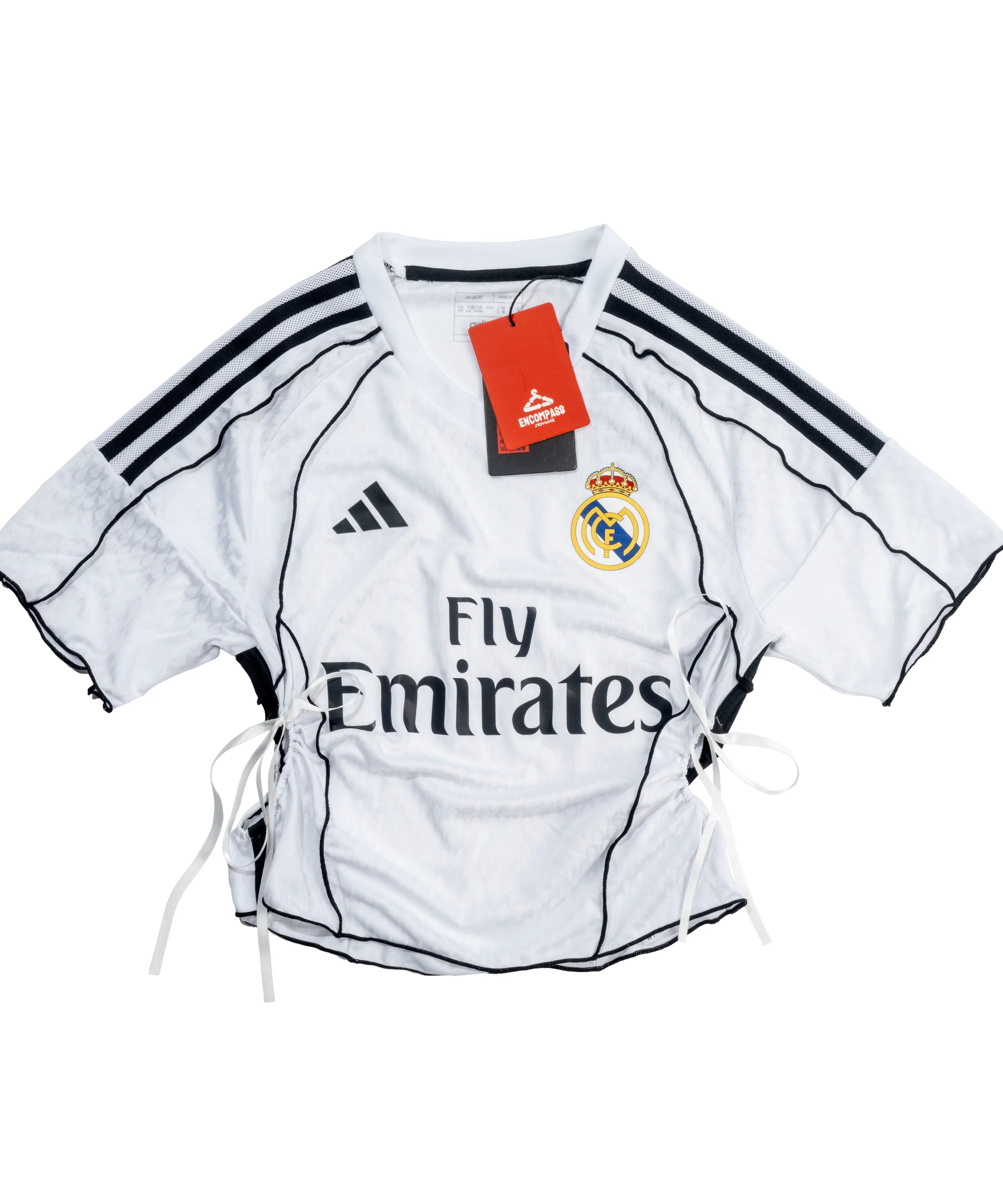 ريال مدريد النسخة البيضاء للسيدات