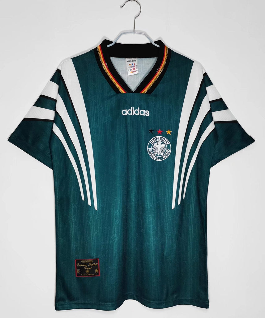 طقم منتخب ألمانيا الاحتياطي 1996-1997