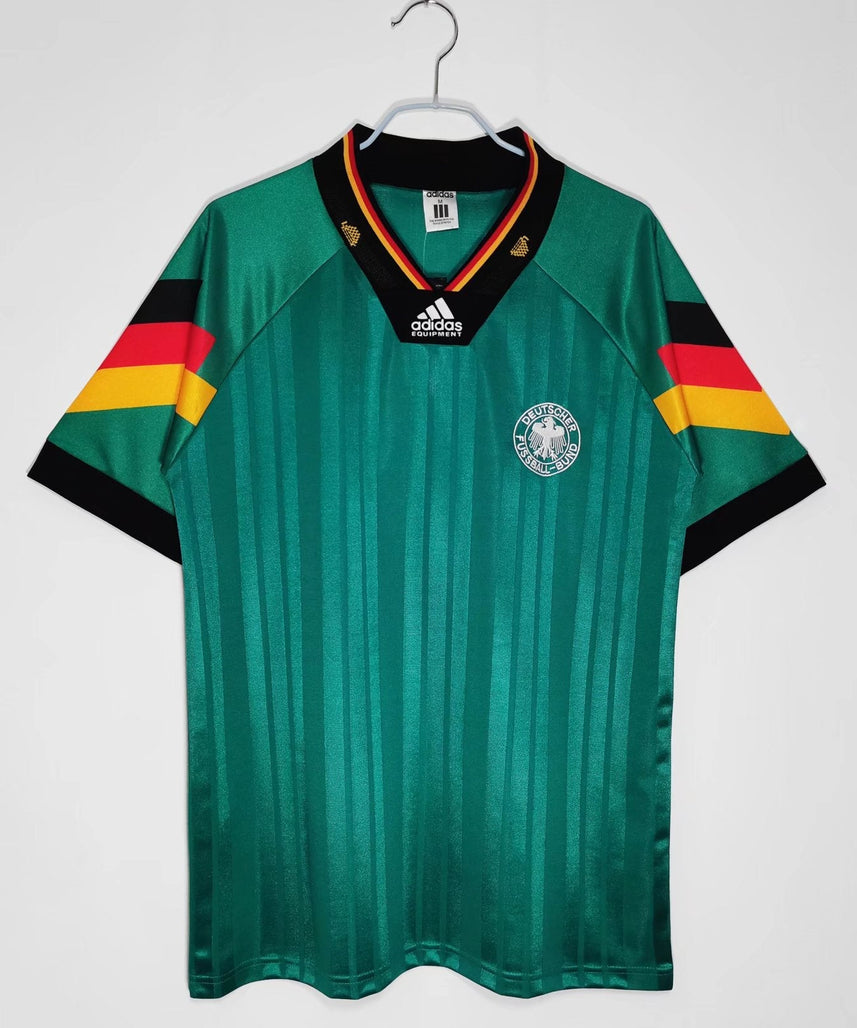 طقم منتخب ألمانيا الاحتياطي 1992-1993